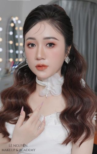 trang điểm cô dâu tại nhà củ chi